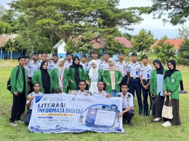 Mahasiswa UIN Palopo Kenalkan AI dan Karier Digital di Sekolah Vokasi