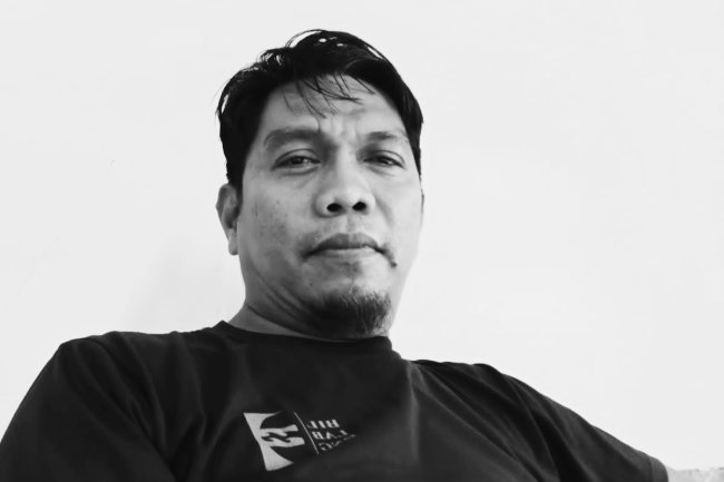 Ketika Koruptor Memakai Jas dan Pemulung Memungut Martabat