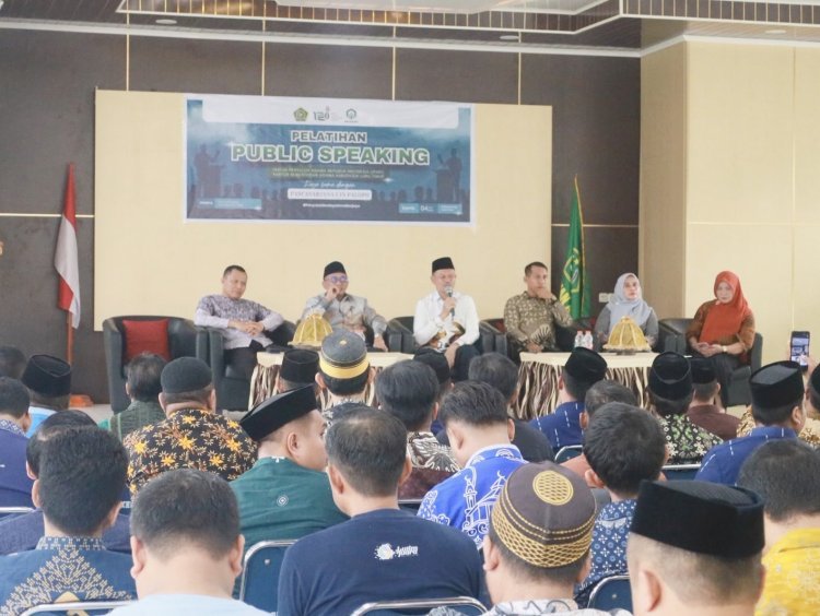 Tingkatkan Profesionalisme Penyuluh, Pascasarjana UIN Palopo Gelar Pelatihan Komunikasi Publik