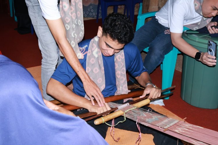 17 Mahasiswa Internasional Ikuti Program Immersi Budaya Tana Luwu oleh UIN Palopo