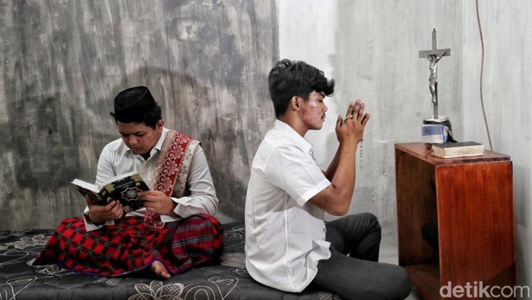 Menjaga Akidah Tidak Harus Membenci yang Berbeda