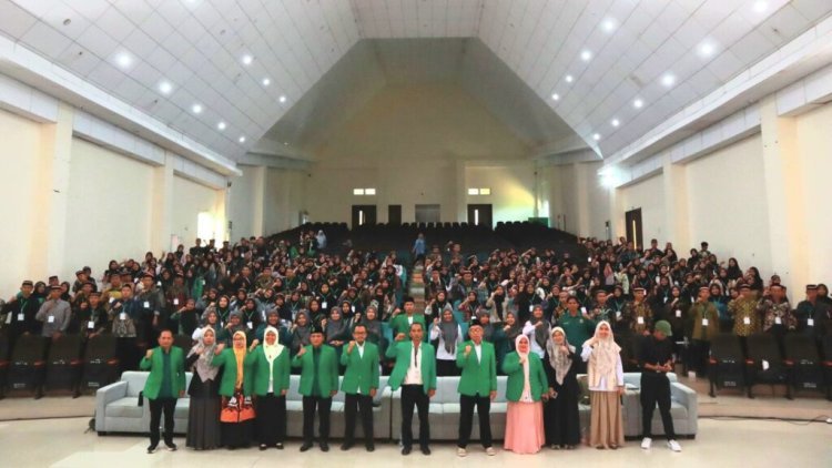 PBAK UIN Palopo Tanamkan Karakter Calon Pendidik hingga Kepedulian Lingkungan