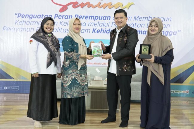 Dua Agenda UIN Palopo Angkat Pesan tentang Keluarga dan Keteladanan Rasul