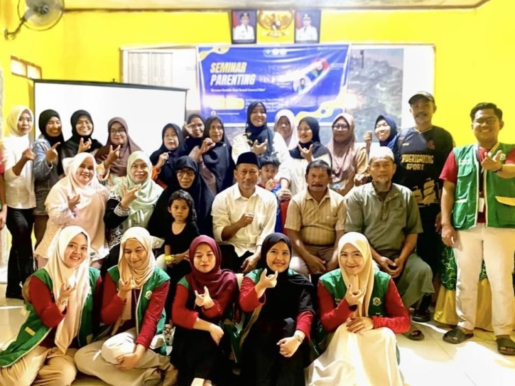 Era Digital Tantang Pola Asuh Anak, KKN UIN Palopo Ajak Orang Tua Perkuat Pendampingan